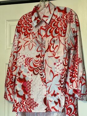 Red and White Floral Retro Button-Up Shirt and short set